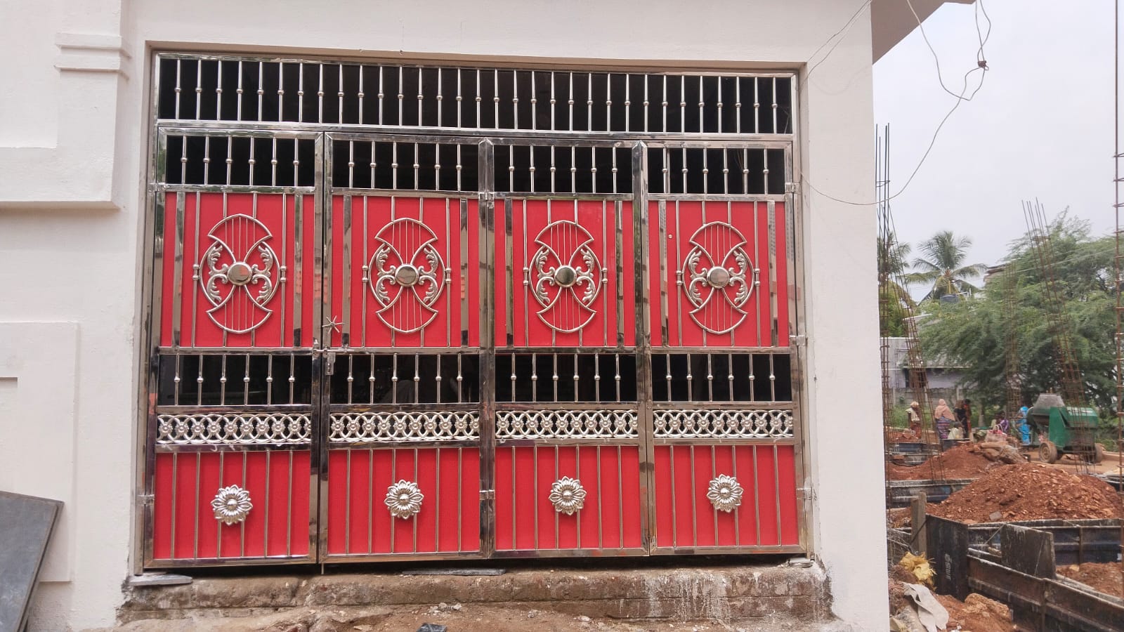 Exterior Image 6